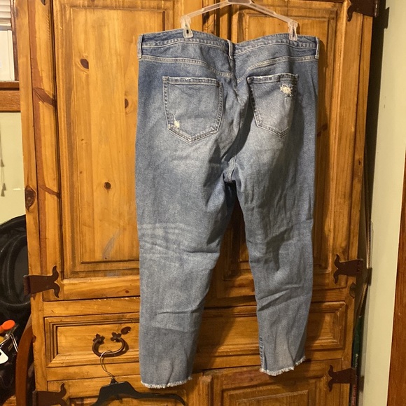 COPY - Torrid distressed jeans - Picture 2 of 3